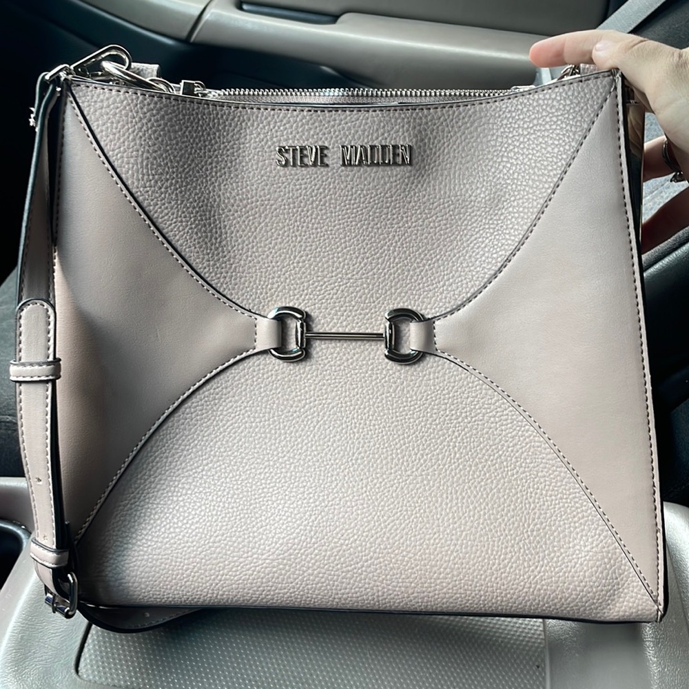 Never used perfect condition Steve Madden purse